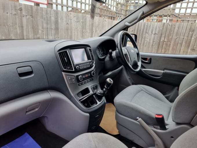 2025 Hyundai I800