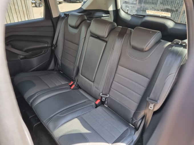 2025 Ford Kuga