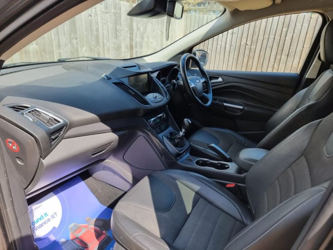 2025 Ford Kuga