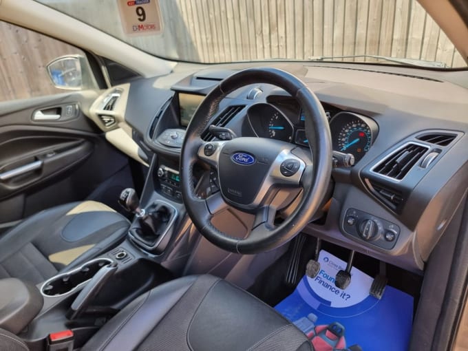 2025 Ford Kuga