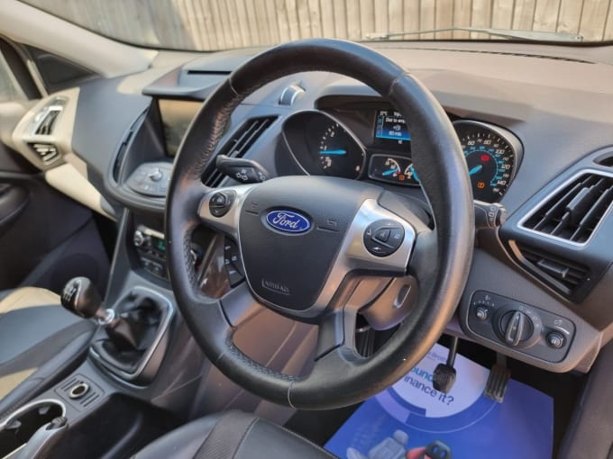 2025 Ford Kuga