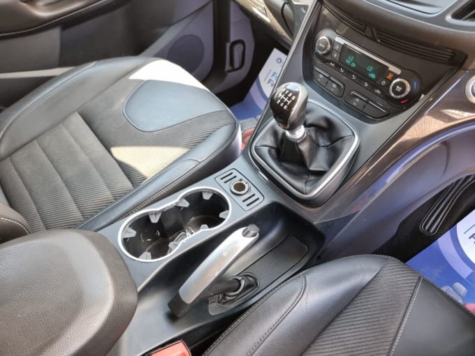 2025 Ford Kuga