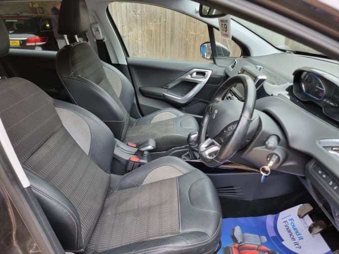 2025 Peugeot 2008
