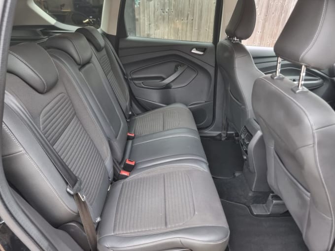 2025 Ford Kuga