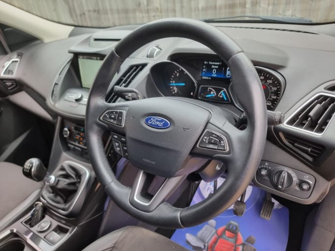 2025 Ford Kuga