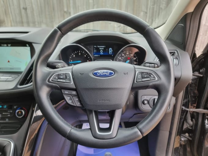 2025 Ford Kuga
