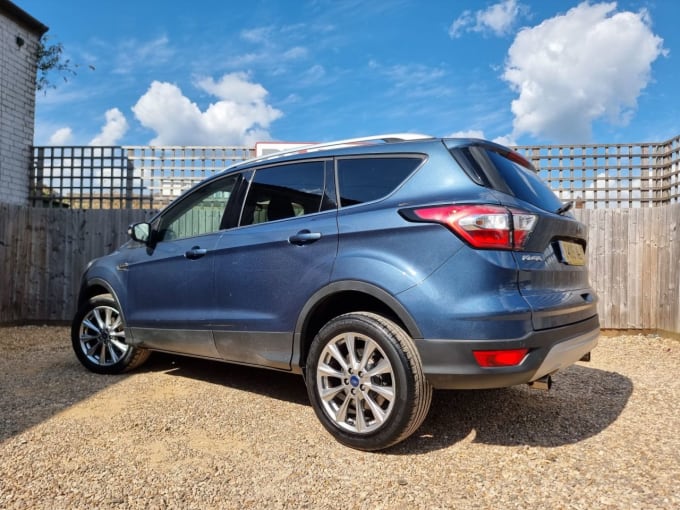 2025 Ford Kuga