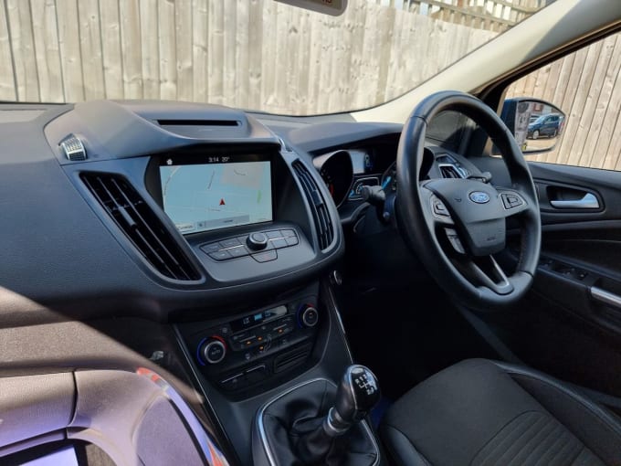 2025 Ford Kuga