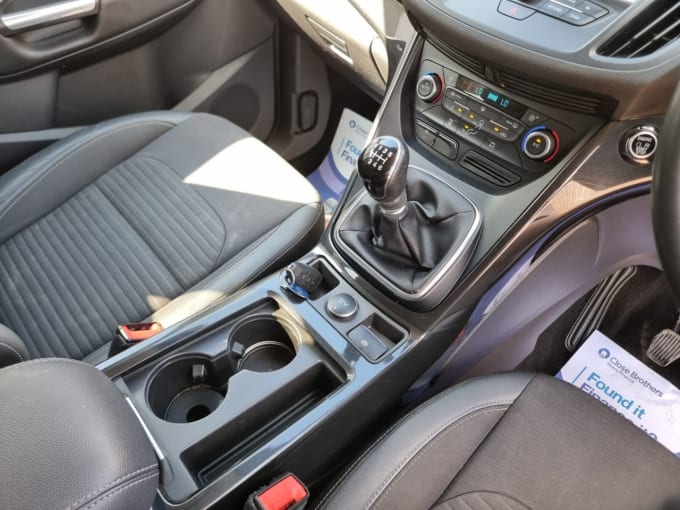 2025 Ford Kuga