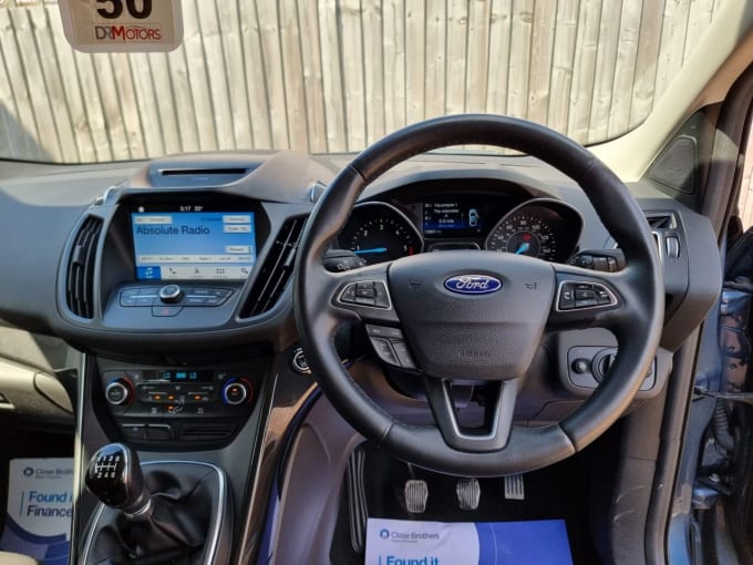 2025 Ford Kuga
