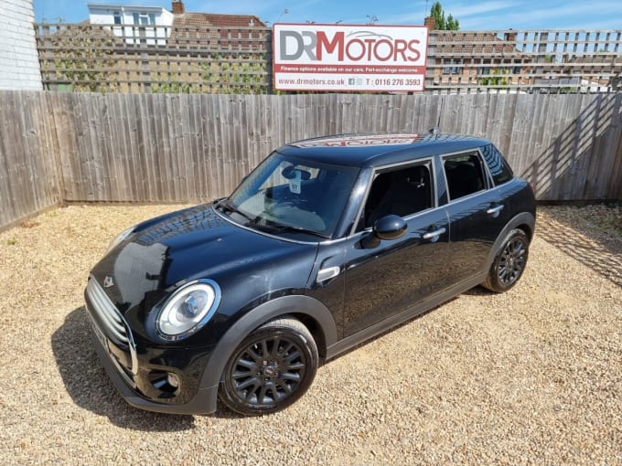 2025 Mini Hatch