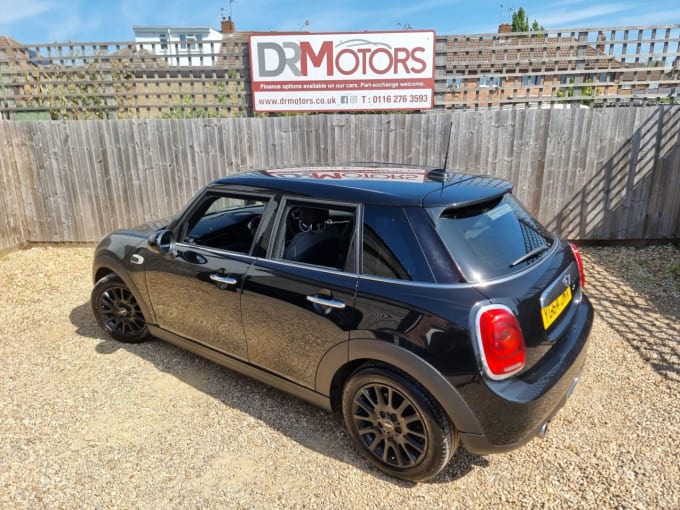 2025 Mini Hatch