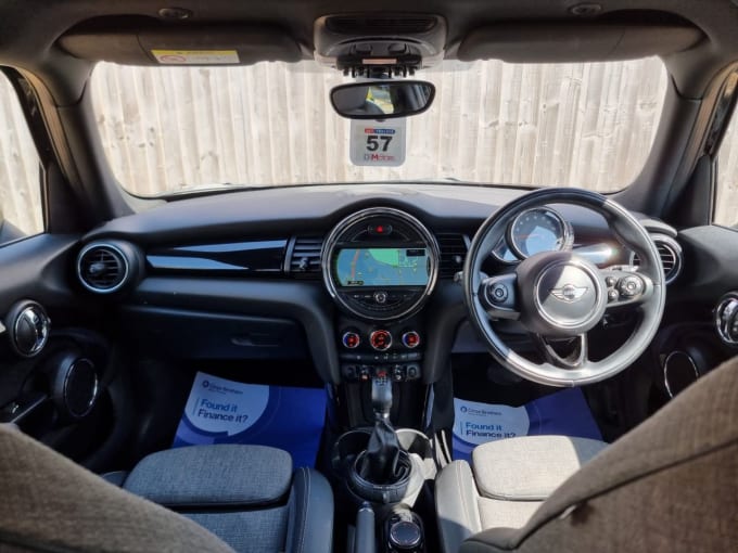 2025 Mini Hatch