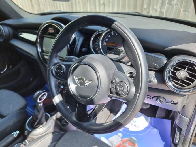 2025 Mini Hatch
