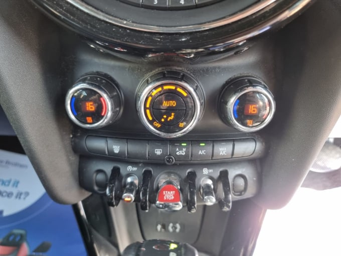 2025 Mini Hatch