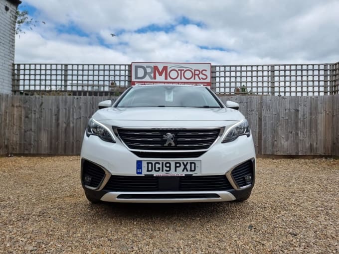 2025 Peugeot 5008