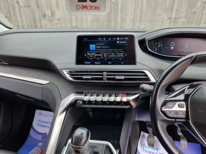2025 Peugeot 5008