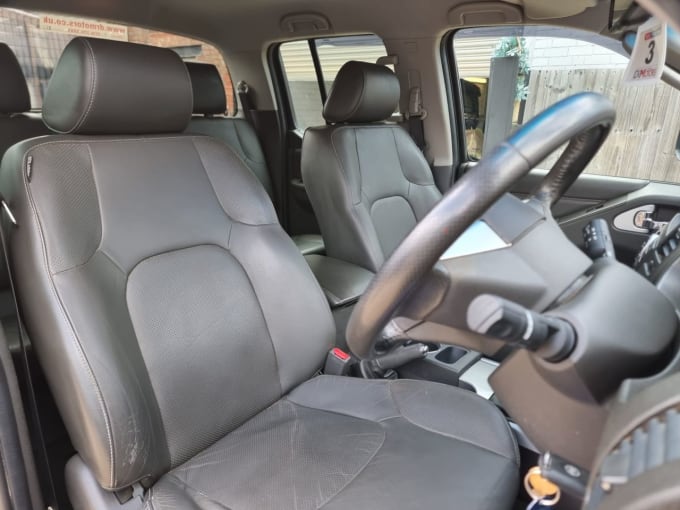 2025 Nissan Navara