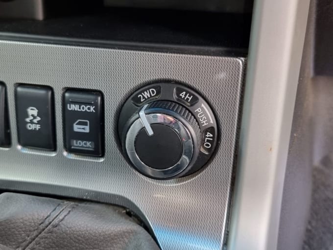2025 Nissan Navara