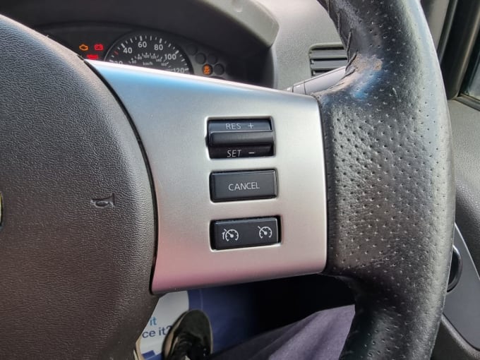 2025 Nissan Navara