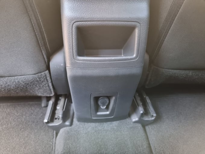 2025 Toyota Auris