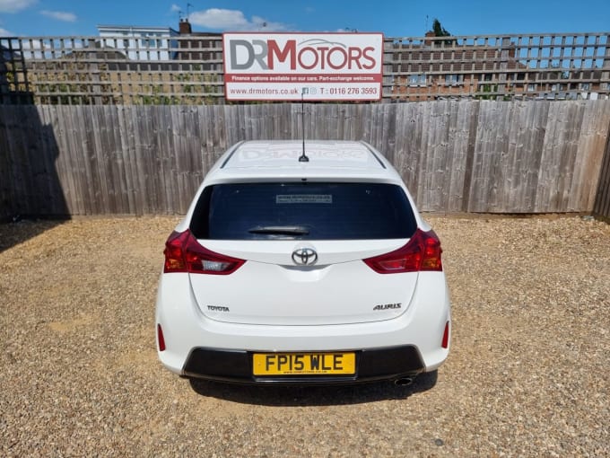 2025 Toyota Auris