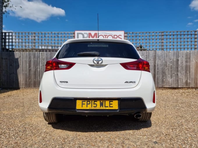 2025 Toyota Auris