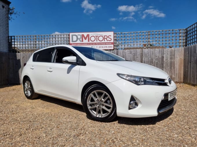 2025 Toyota Auris