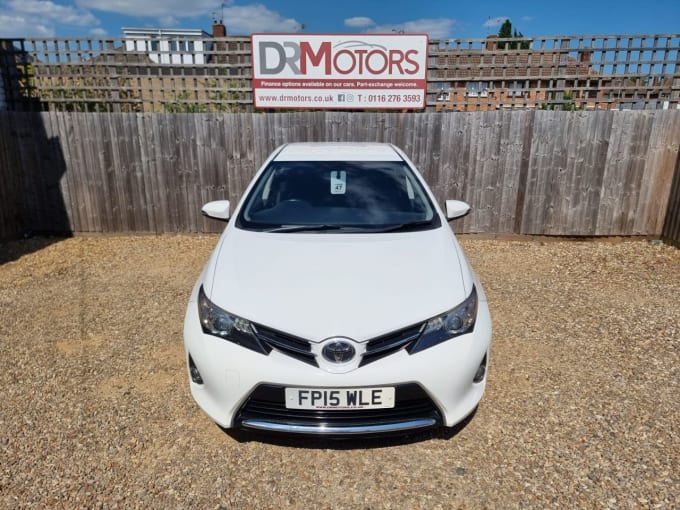 2025 Toyota Auris