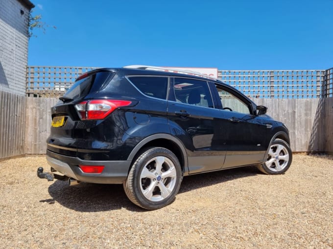 2025 Ford Kuga