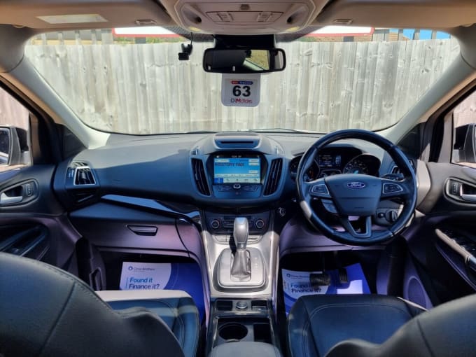 2025 Ford Kuga
