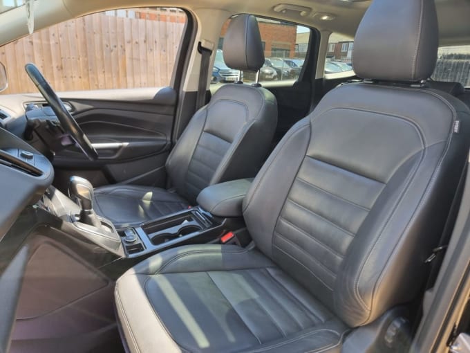 2025 Ford Kuga