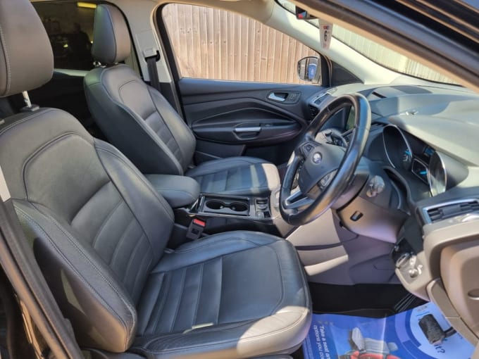 2025 Ford Kuga