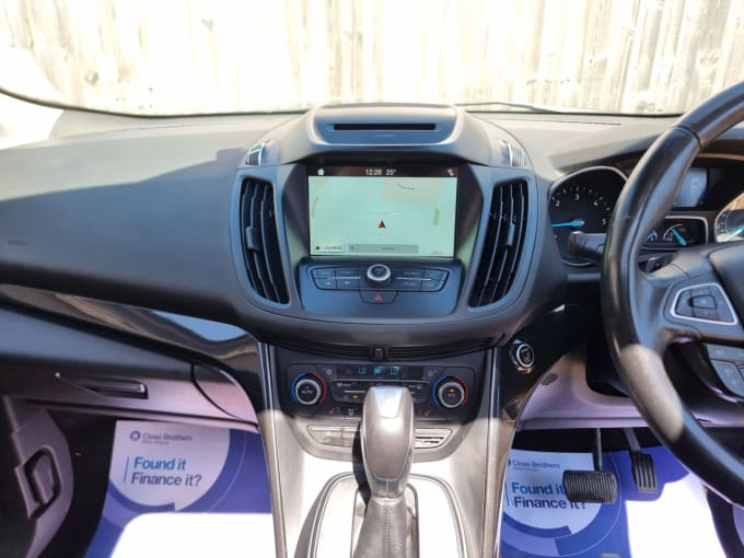 2025 Ford Kuga
