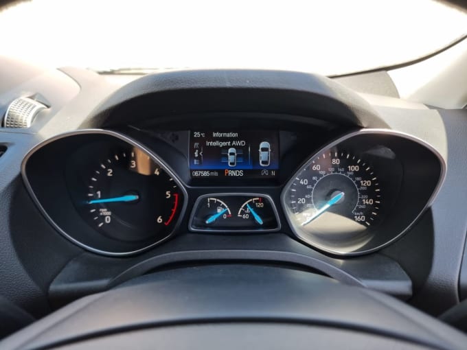 2025 Ford Kuga