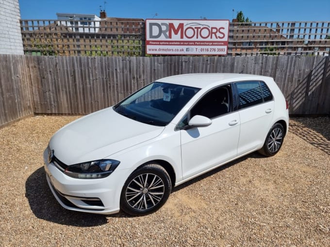 2025 Volkswagen Golf