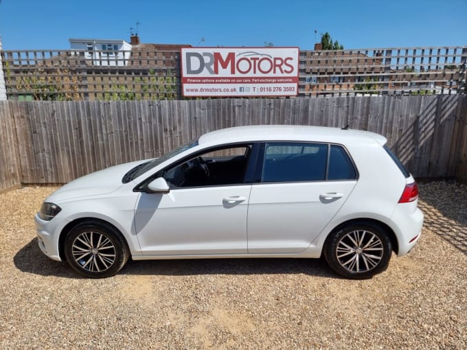 2025 Volkswagen Golf