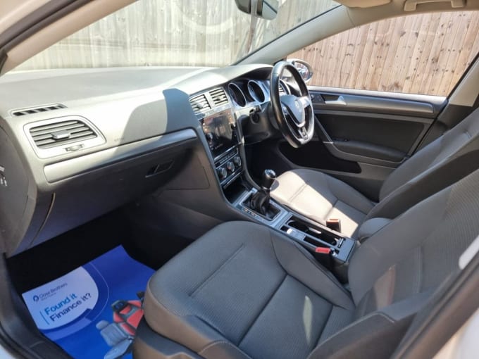 2025 Volkswagen Golf