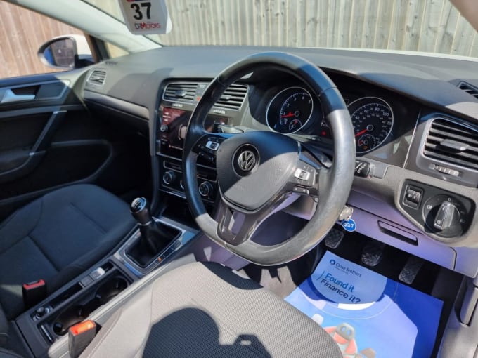 2025 Volkswagen Golf