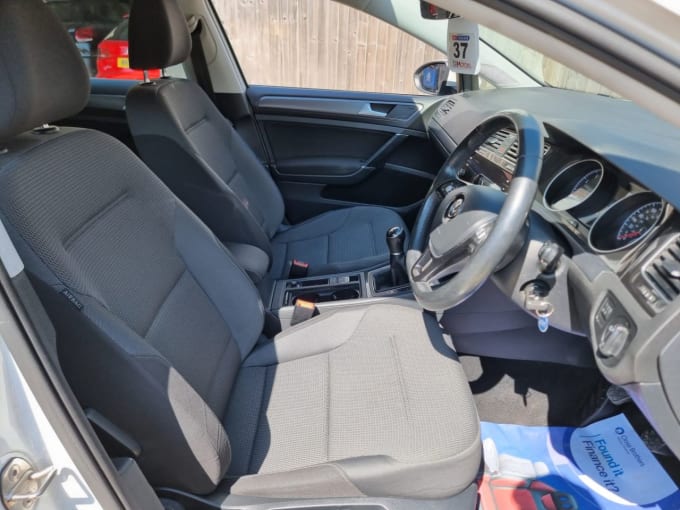 2025 Volkswagen Golf