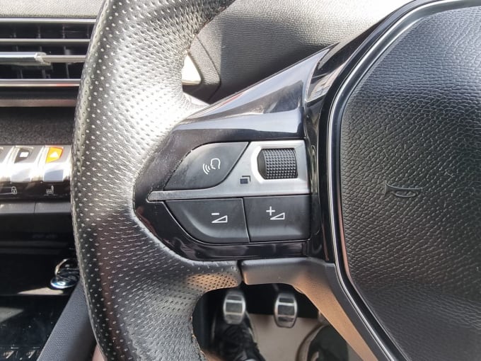 2025 Peugeot 3008