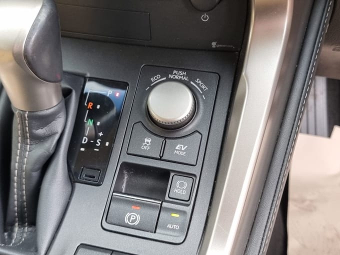 2025 Lexus Nx