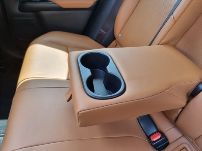 2025 Lexus Ux