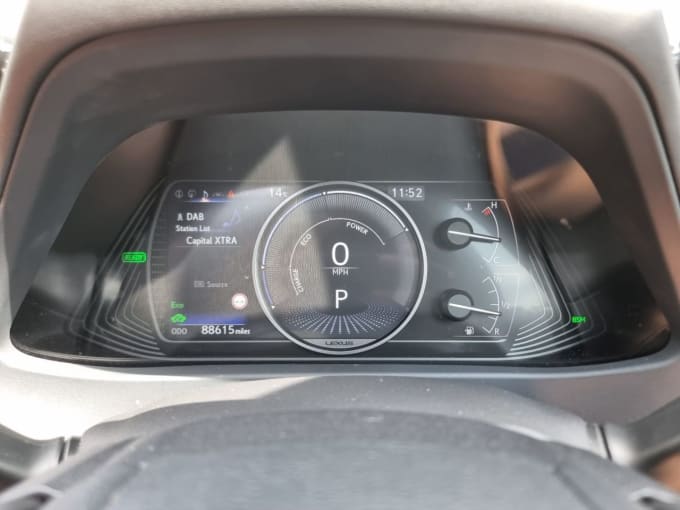 2025 Lexus Ux