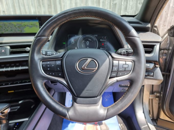 2025 Lexus Ux