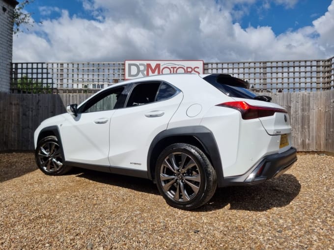 2025 Lexus Ux