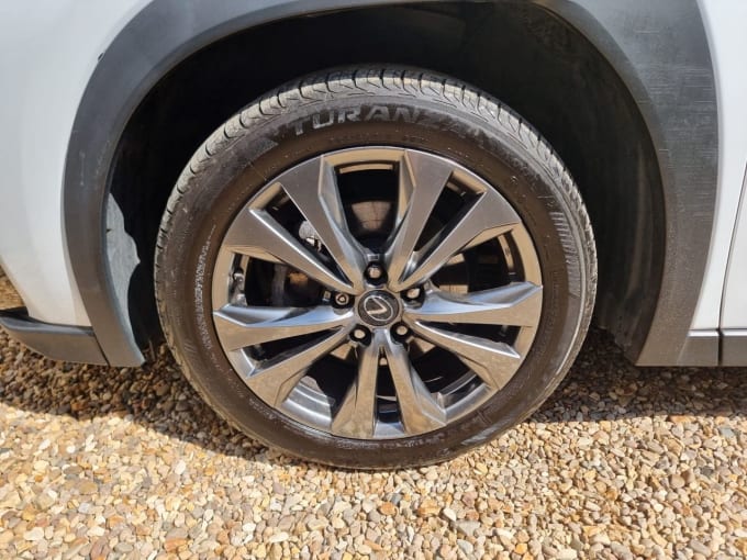 2025 Lexus Ux