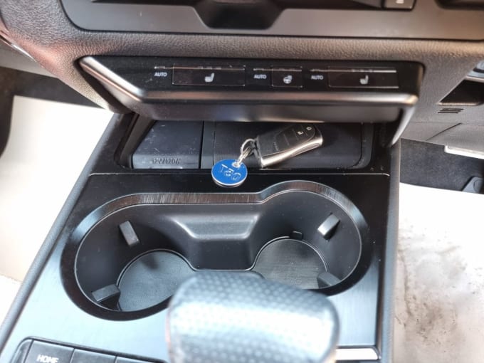 2025 Lexus Ux