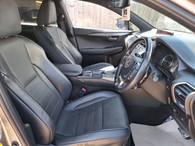 2025 Lexus Nx
