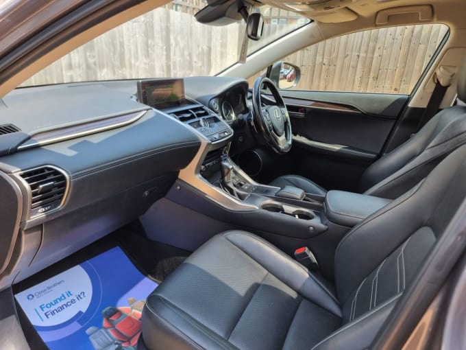 2025 Lexus Nx